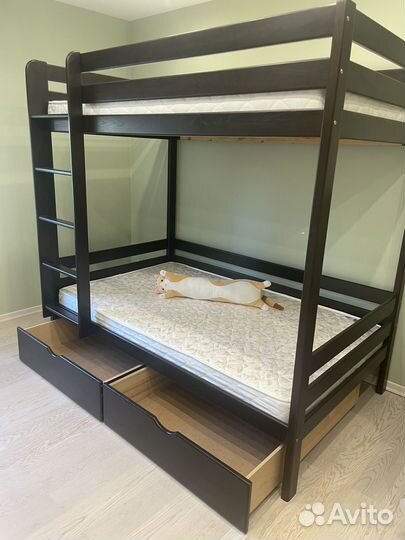 Двухьярусная кровать из массива ясеня Ш120см