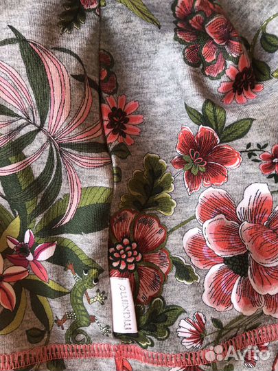 Две шапочки трикотаж на девочку 2-3 г