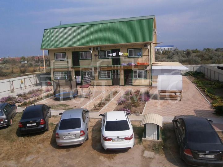 Дом 350 м² на участке 6 сот.