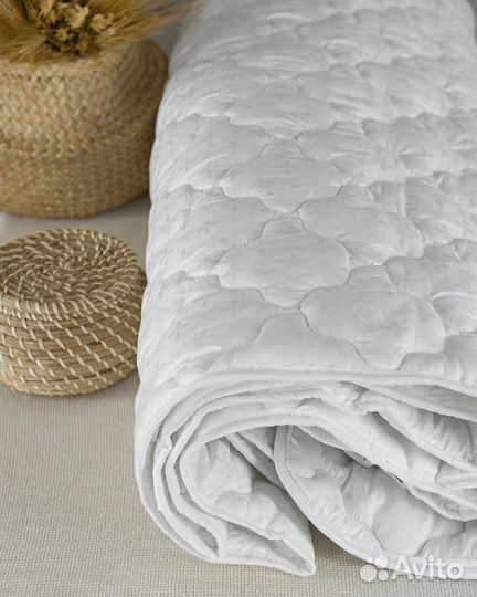 Одеяло Лотус легкое демисезонное