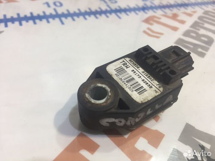 Тойота Королла Датчик удара подушек безопасности