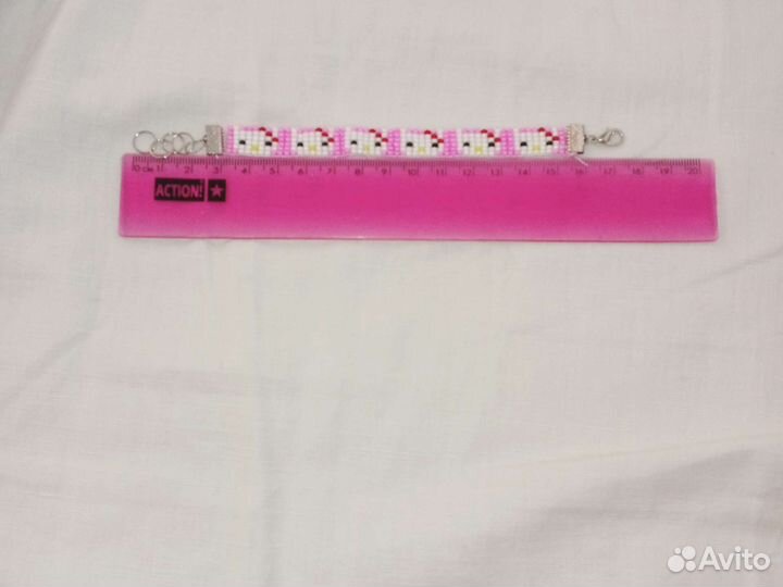 Фенечка из бисера, ручная работа