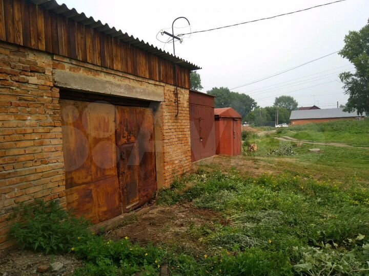 Гараж, > 30 м²