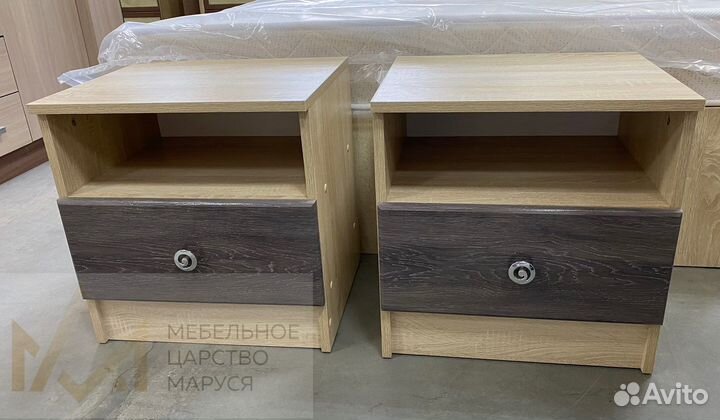 Тумба прикроватная