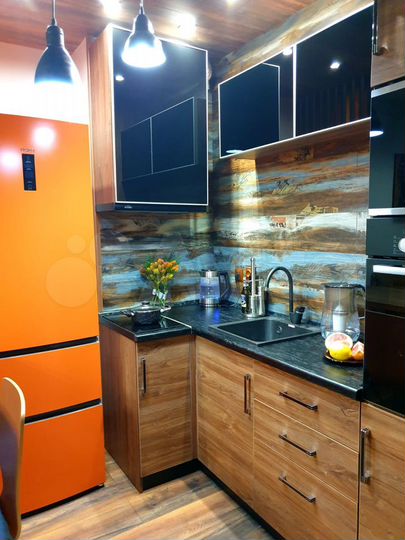 2-к. квартира, 50 м², 9/10 эт.