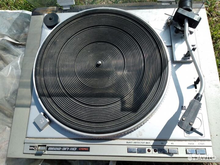 Проигрыватель винила вега 110