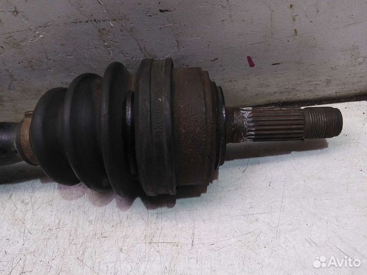 Полуось передняя левая Honda Civic