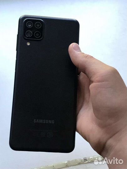 Samsung Galaxy A12, 4/32 ГБ