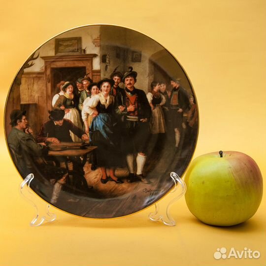 Коллекционная Тарелка танцы Фарфор Австрия