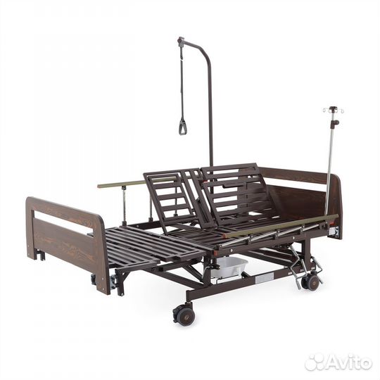Медицинская кровать для инвалидов