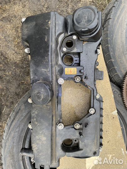 Клапанная крышка BMW N46B20