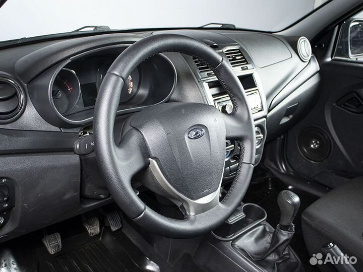 LADA Granta 1.6 МТ, 2019, 63 988 км