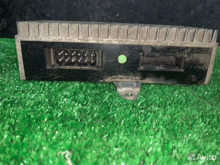Усилитель магнитолы Bmw 5-Series E39 M52B25 1997