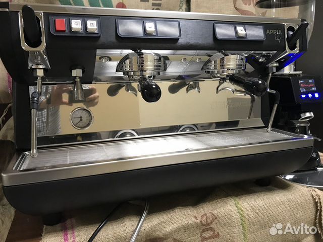 Аренда Кофе машины Nuova simonelli в пользование