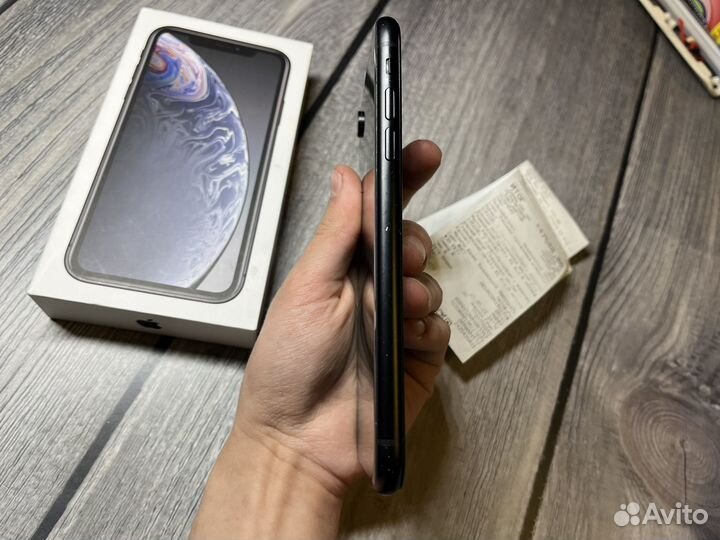 iPhone Xr, 128 ГБ