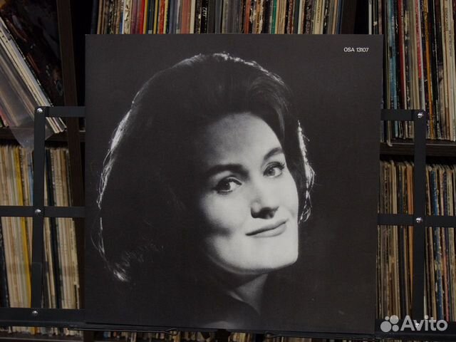 Joan Sutherland - Voice Of Century + 19 пластинок