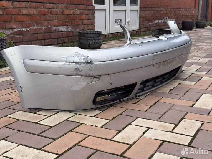 Передний бампер volkswagen golf 4