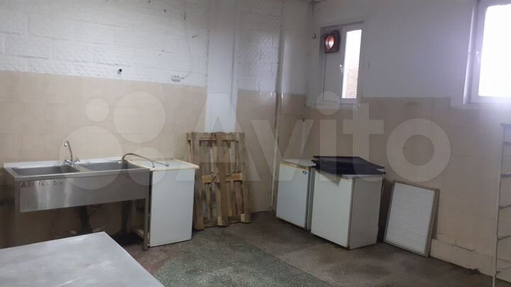 Производство, 150 м²