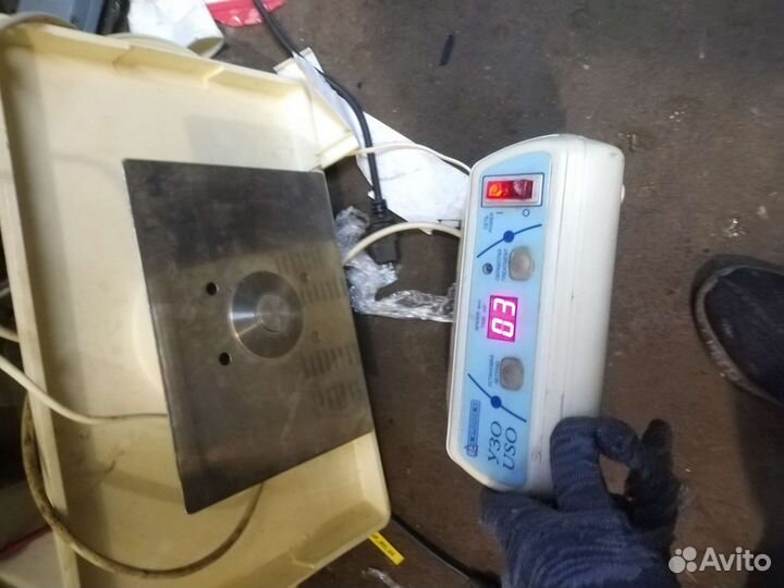 Паровой излучтель с емкостью