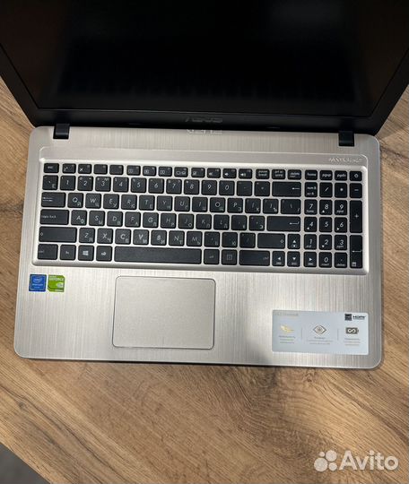 Asus