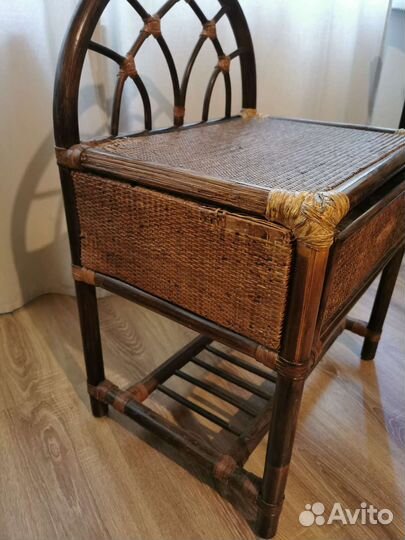 Тумбочки прикроватные бу