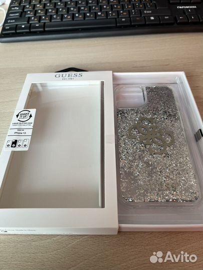 Чехол на iPhone 13