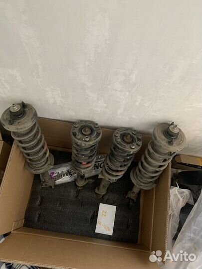 Комплект стоек Honda Accord 8 2.4