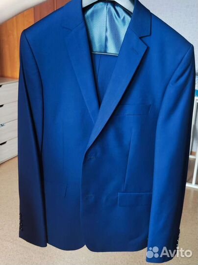 Мужской свадебный костюм 52