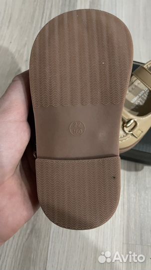 Туфли для девочки 22