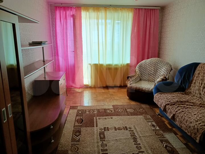 2-к. квартира, 48 м², 3/5 эт.