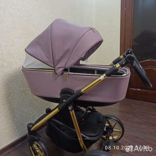 Продам детскую коляску 2 в 1