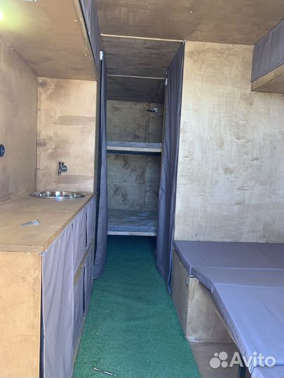 Прицеп дом на колёсах