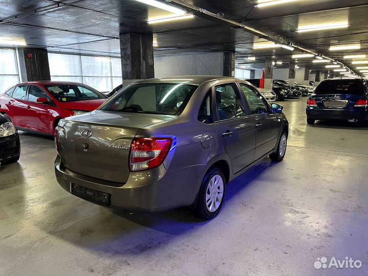 LADA Granta 1.6 МТ, 2018, 120 000 км