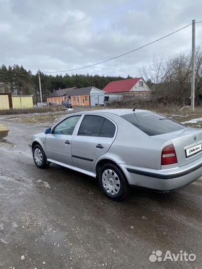 Skoda Octavia 1.6 МТ, 1998, 200 000 км