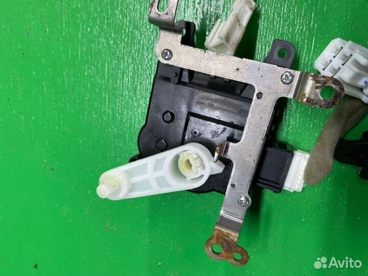 Сервопривод заслонок печки Honda Shuttle GP7