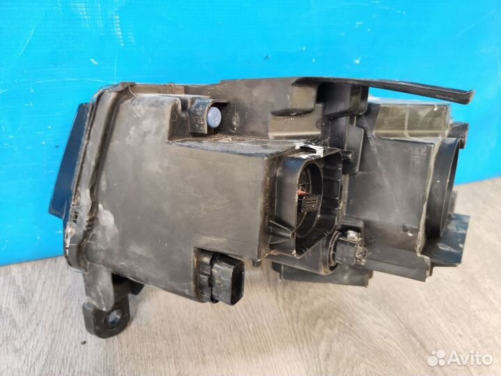 Фара правая Jeep Grand Cherokee 2013-нв