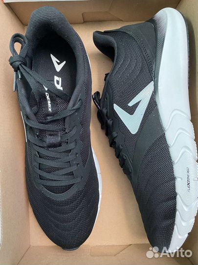 Беговые кроссовки