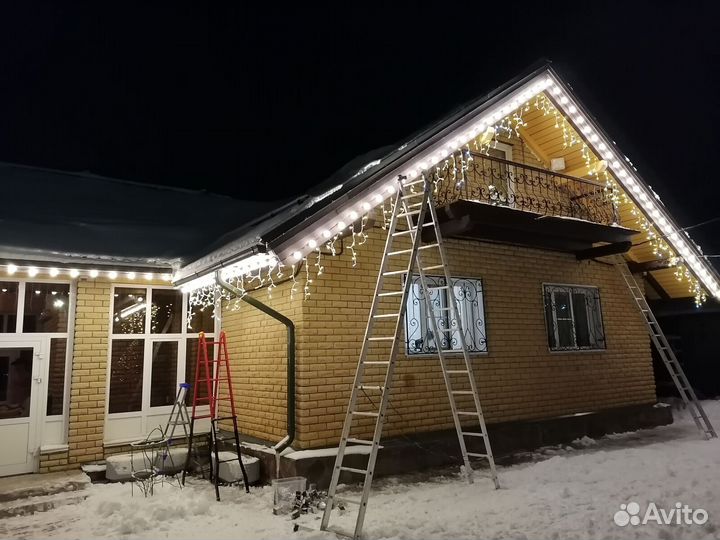 Новогоднее украшение зданий