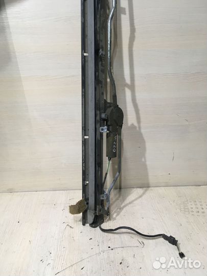 Шторка багажника Mercedes Benz W220