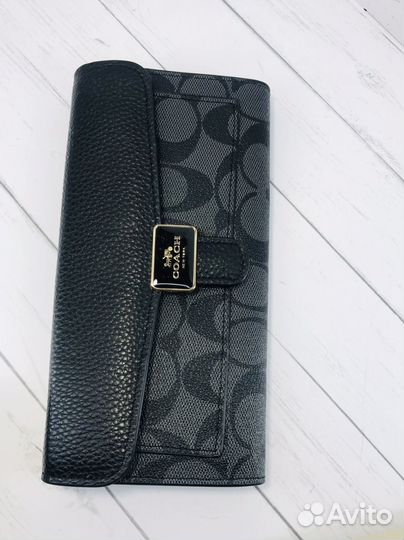 Женский кошелек Coach натуральная кожа