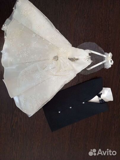 Свадебные наряды на бутылки шампанского