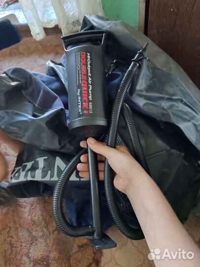 Надувной матрас intex