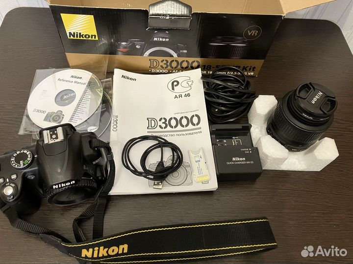 Зеркальный фотоаппарат Nikon d3000