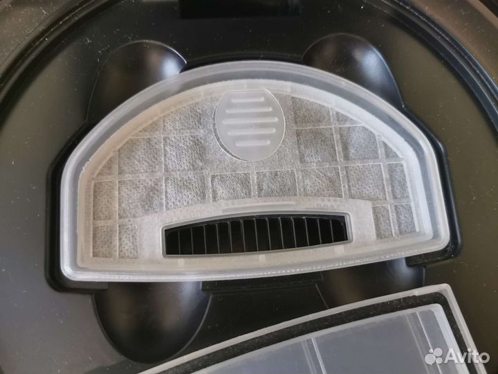 Робот пылесос redmond RV-R350