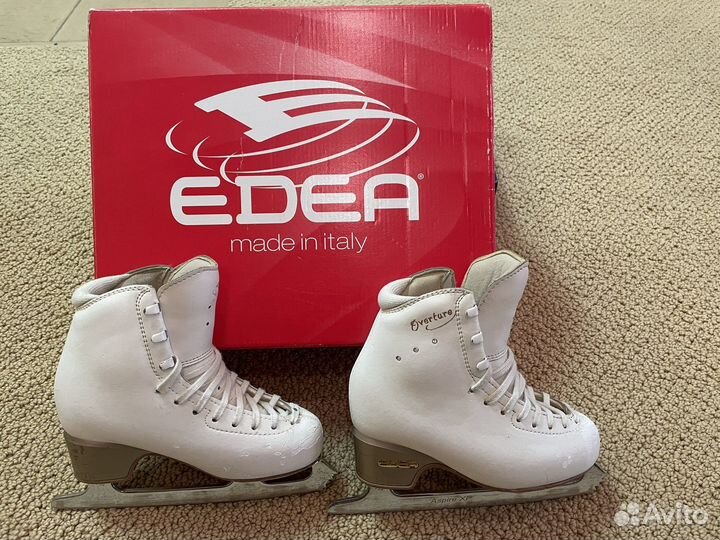 Фигурные коньки edea