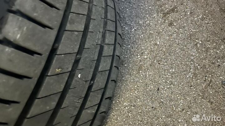 Продаем оригинал. VW комплект дисков 20 с шинами