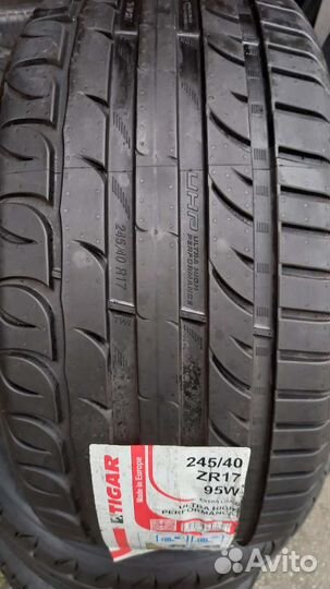 Tigar UHP Ultra High Performance 245/40 R17 95W