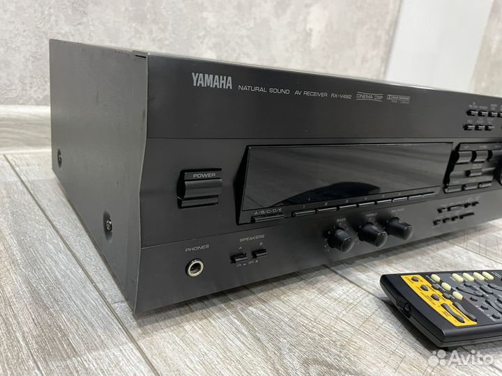 Ресивер Yamaha RX-V492