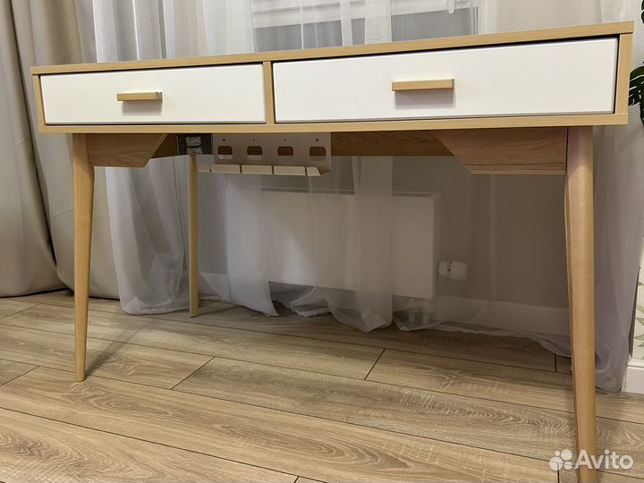 Письменный стол Scandica хортен 120х54