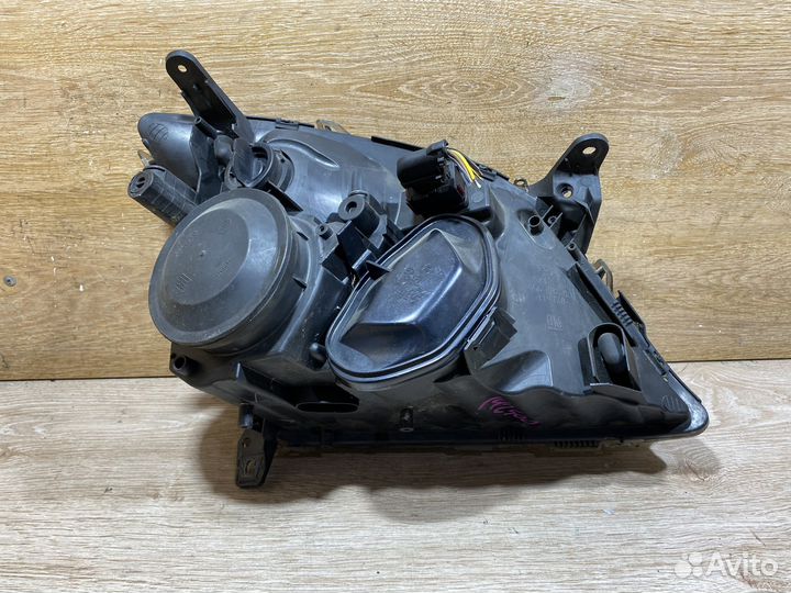 Фара передняя левая Opel Vectra C дорест 142500